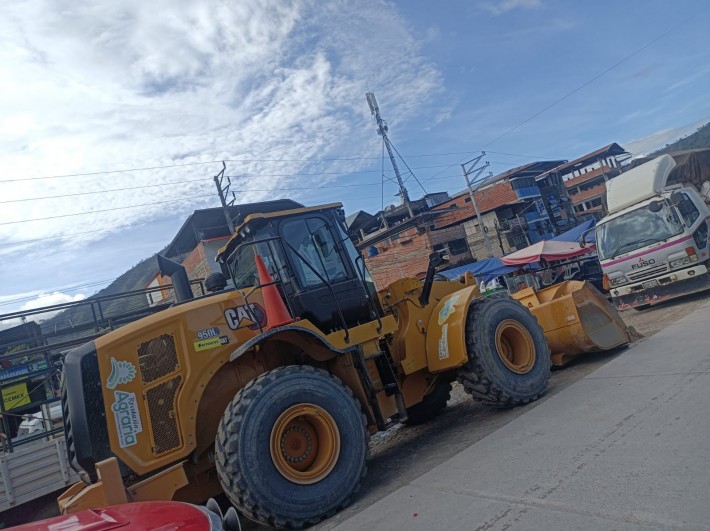 Vitoc MAQUINARIAS PESADAS LLEGA A VITOC PARA ATENDER EMERGENCIAS | Gobierno ...